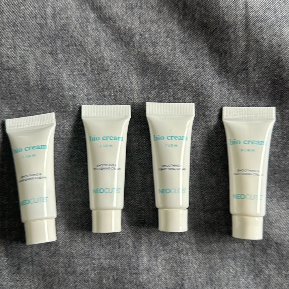 Lumiere NEOCUTIS smoothing and tightening cream